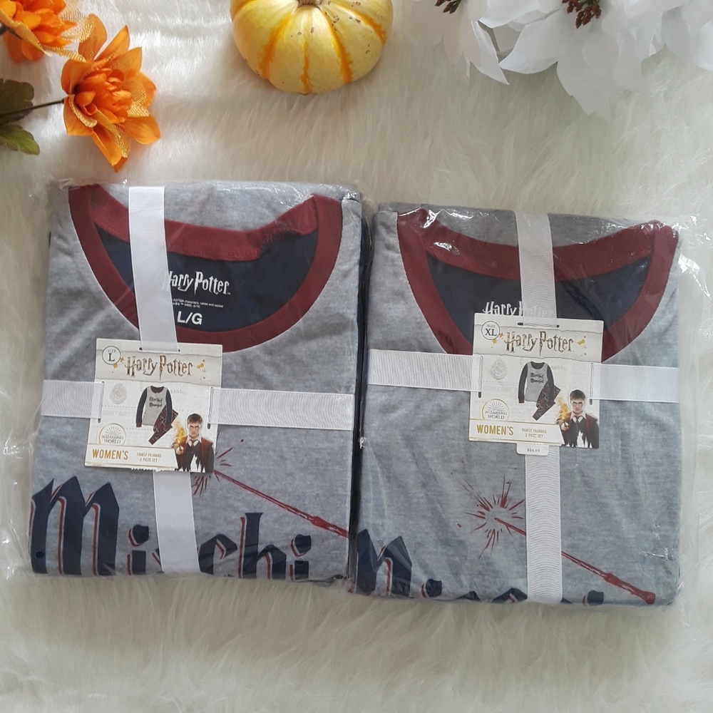 NWT Harry Potter Ladies Pajamas 2 piece Se… - Picture 2 of 5